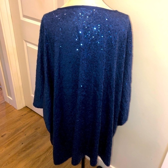 CAROLINE Rose Metallic Blue Sequin Sequinned Draped Flowy Tunic Top OS Plus Size - Picture 6 of 8
